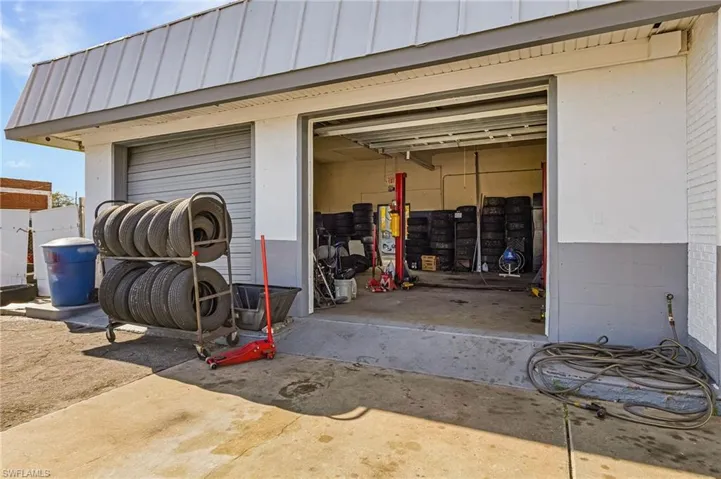 2308 Fowler St, Fort Myers, Florida 33901