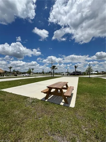 258  Horizon  RD, Punta Gorda, FL 33982