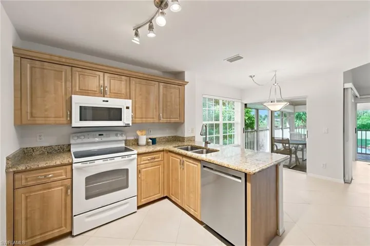 8291 Grand Palm Dr 2, Estero, Florida 33967