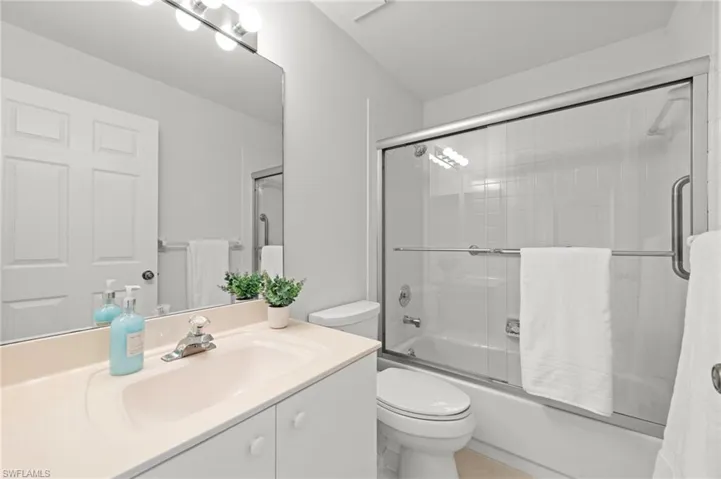 8291 Grand Palm Dr 2, Estero, Florida 33967
