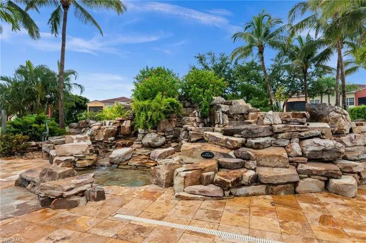 8641 Piazza Del Lago Cir 201, Estero, Florida 33928
