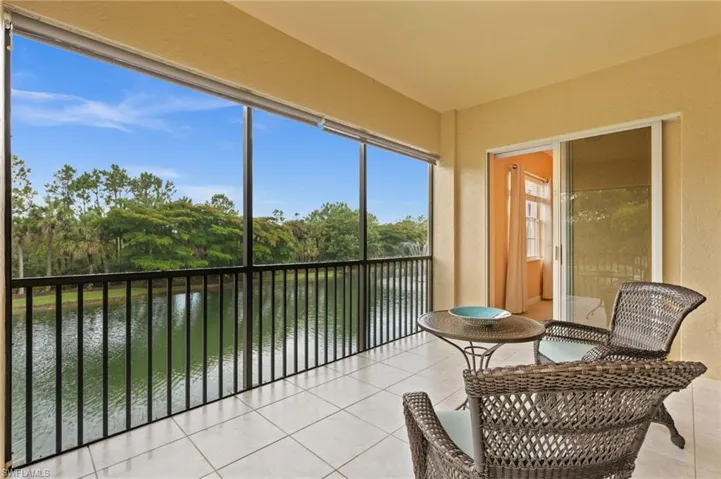 8641 Piazza Del Lago Cir 201, Estero, Florida 33928