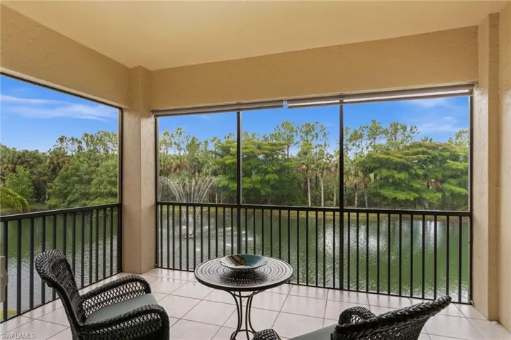 8641 Piazza Del Lago Cir 201, Estero, Florida 33928