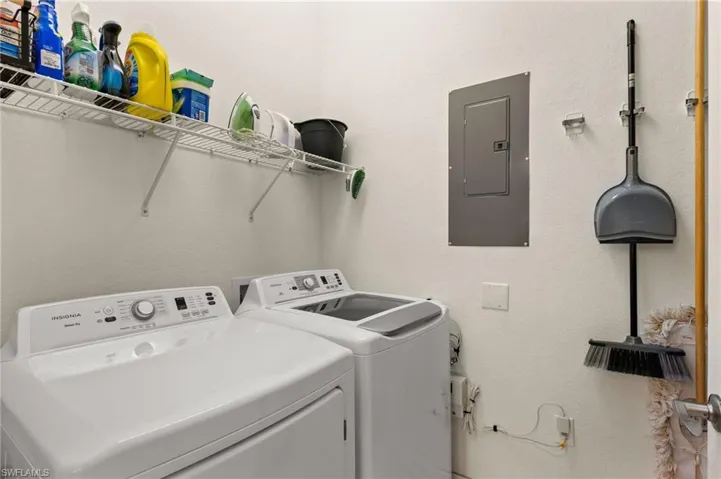8641 Piazza Del Lago Cir 201, Estero, Florida 33928