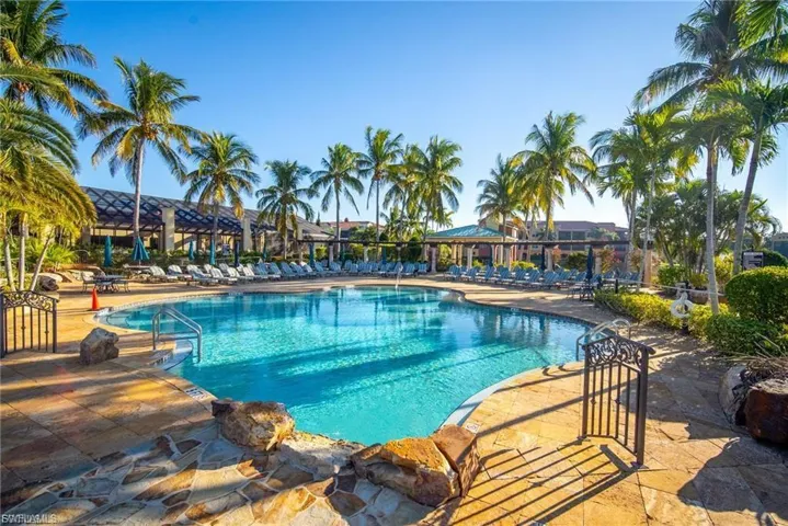 8641 Piazza Del Lago Cir 201, Estero, Florida 33928
