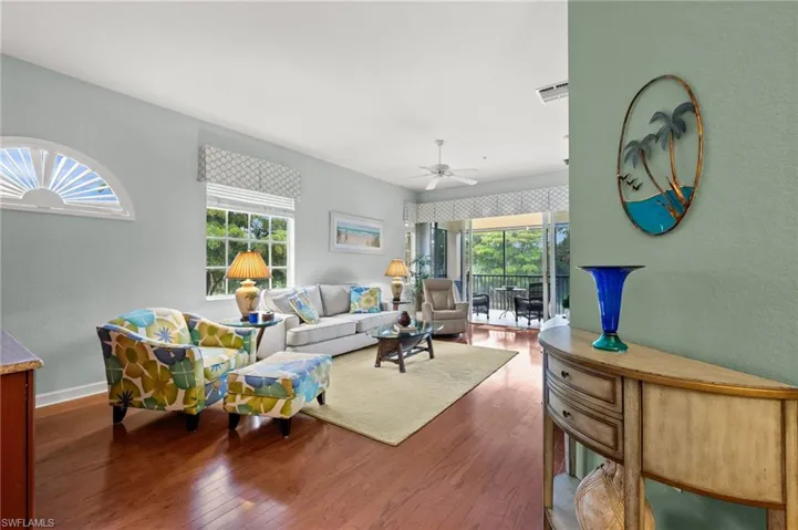 8641 Piazza Del Lago Cir 201, Estero, Florida 33928