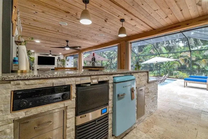 202 Ridgewood Ave, Clewiston, Florida 33440