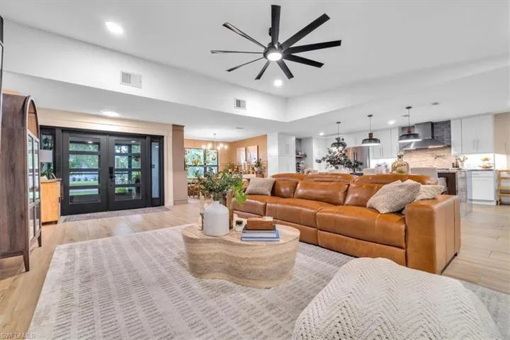 202 Ridgewood Ave, Clewiston, Florida 33440