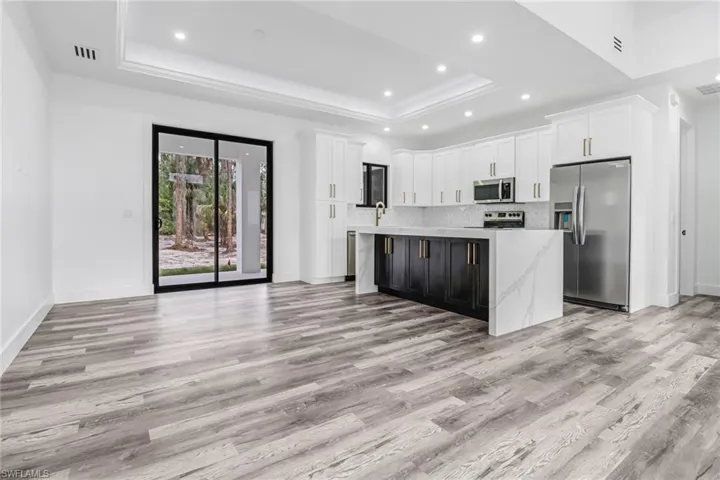 3232  47th NE AVE, Naples, FL 34120