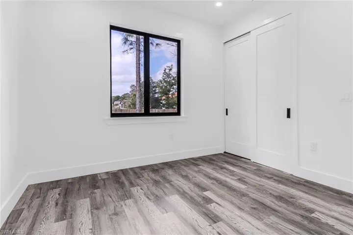 3232  47th NE AVE, Naples, FL 34120