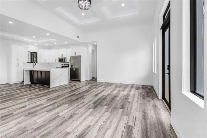 3232  47th NE AVE, Naples, FL 34120