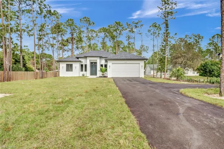 3232  47th NE AVE, Naples, FL 34120