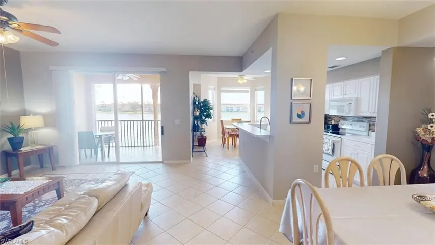 2730  Cypress Trace  CIR, Naples, FL 34119