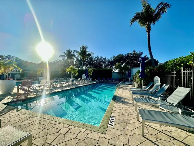 2730  Cypress Trace  CIR, Naples, FL 34119