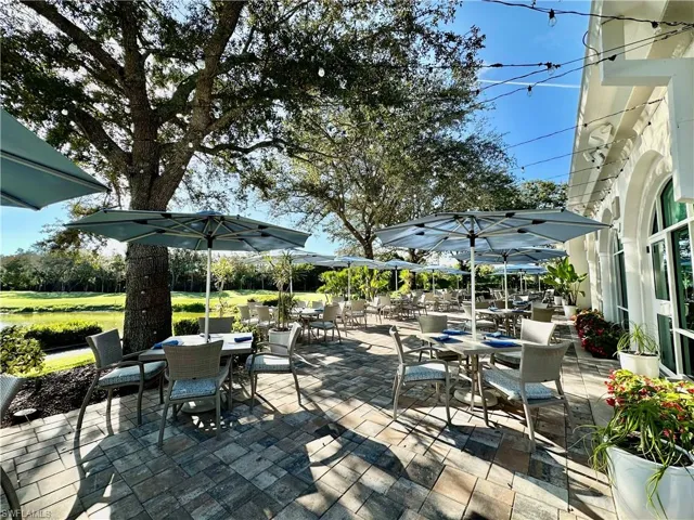 2730  Cypress Trace  CIR, Naples, FL 34119
