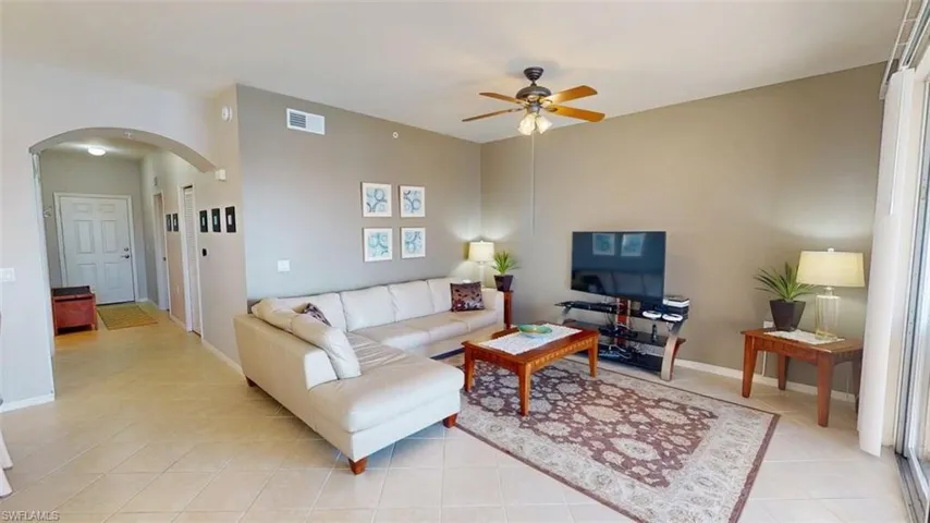 2730  Cypress Trace  CIR, Naples, FL 34119
