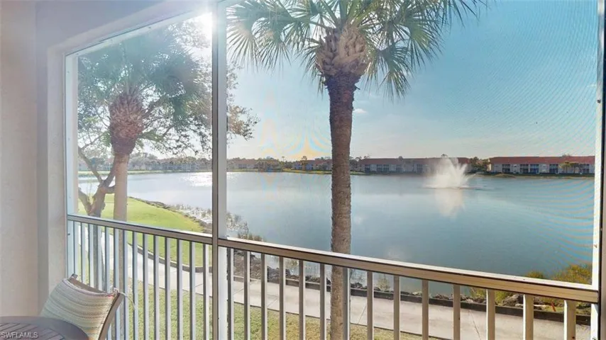 2730  Cypress Trace  CIR, Naples, FL 34119