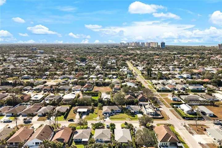 709 97th Ave N, Naples Fl 34108