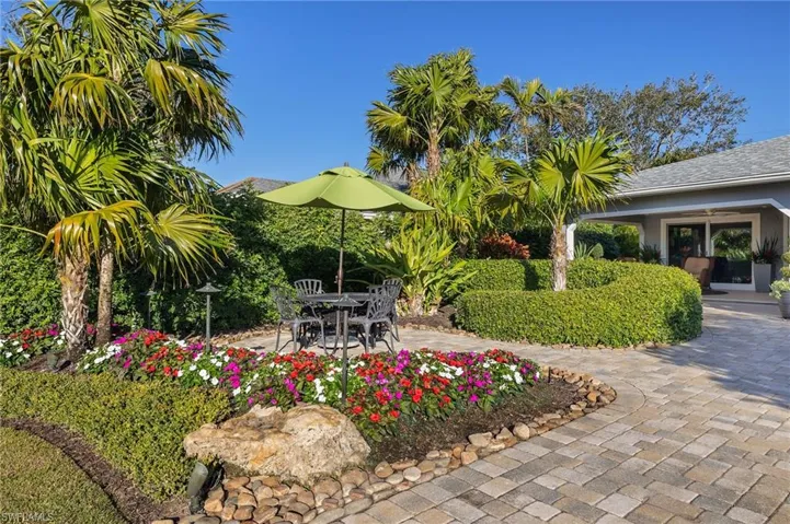 Wonderful outdoor seating areas