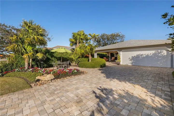 709 97th Ave N, Naples Fl 34108