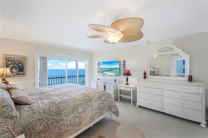 You will always love waking up to this beautiful view every day!