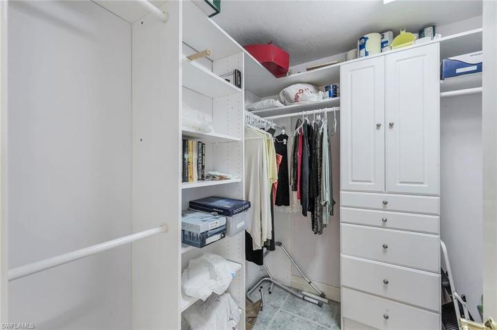 Primary bedroom custom closet!