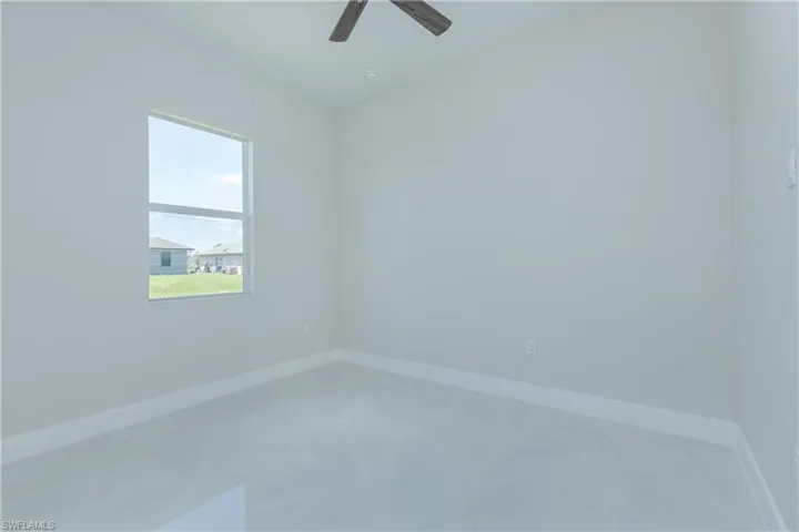 423 Yolanda St, Lehigh Acres, Florida 33972