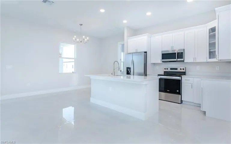 423 Yolanda St, Lehigh Acres, Florida 33972