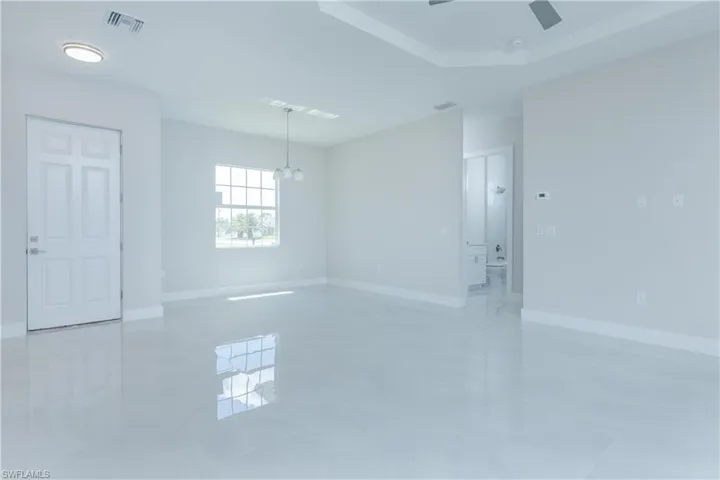 423 Yolanda St, Lehigh Acres, Florida 33972