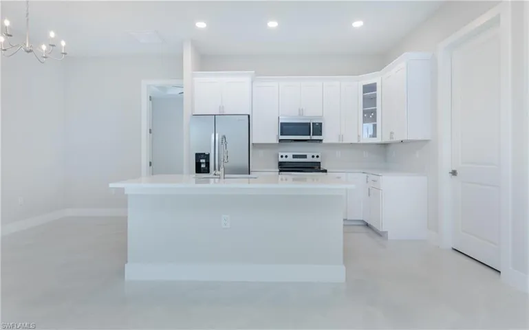 423 Yolanda St, Lehigh Acres, Florida 33972