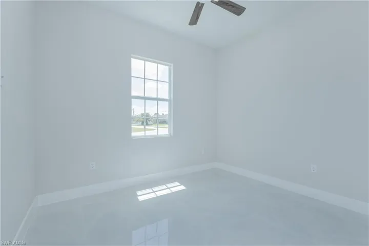 423 Yolanda St, Lehigh Acres, Florida 33972