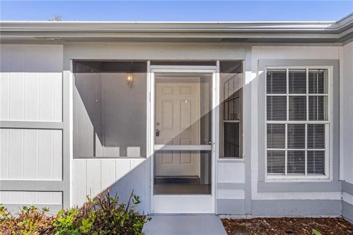 2605 NW 9th ST, CAPE CORAL FL 33993
