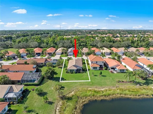 OVERSIZED Lake Lot- Plenty of Privacy!