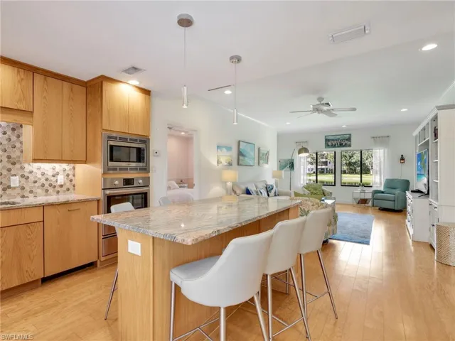 401  Arbor Lake  DR, Naples, FL 34110