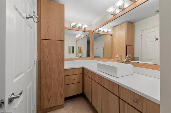 401 Arbor Lake Dr # 101, Naples, Florida 34110