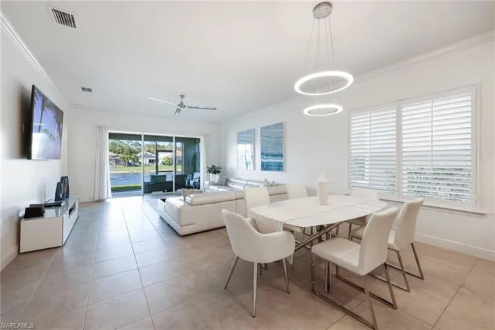 3275 Pilot Cir, Naples, Florida 34120