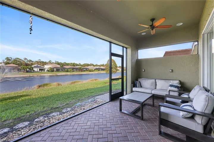 3275 Pilot Cir, Naples, Florida 34120