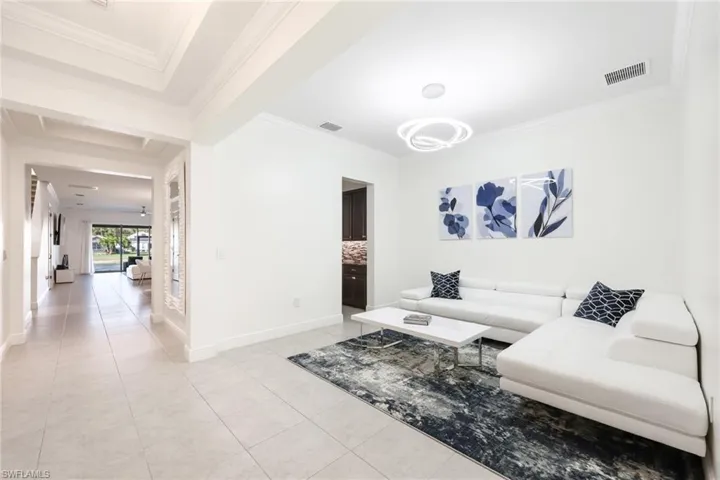 3275 Pilot Cir, Naples, Florida 34120