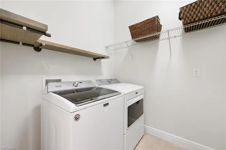 3275 Pilot Cir, Naples, Florida 34120