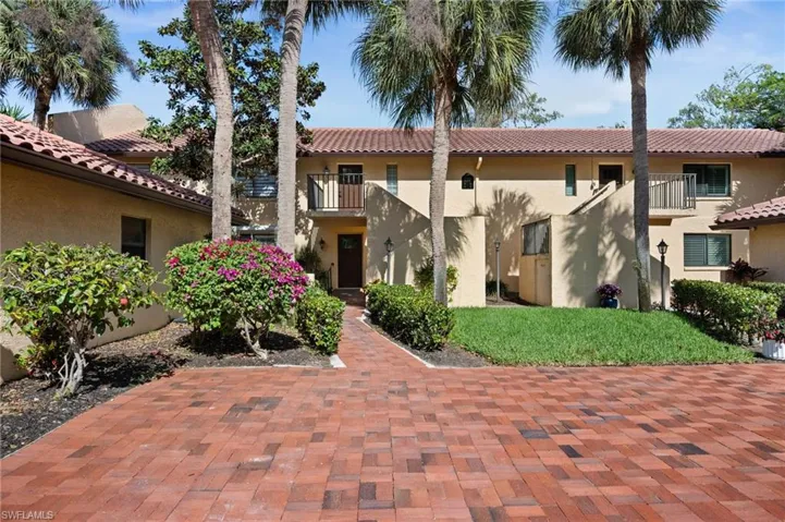 198  Albi  RD, Naples, FL 34112