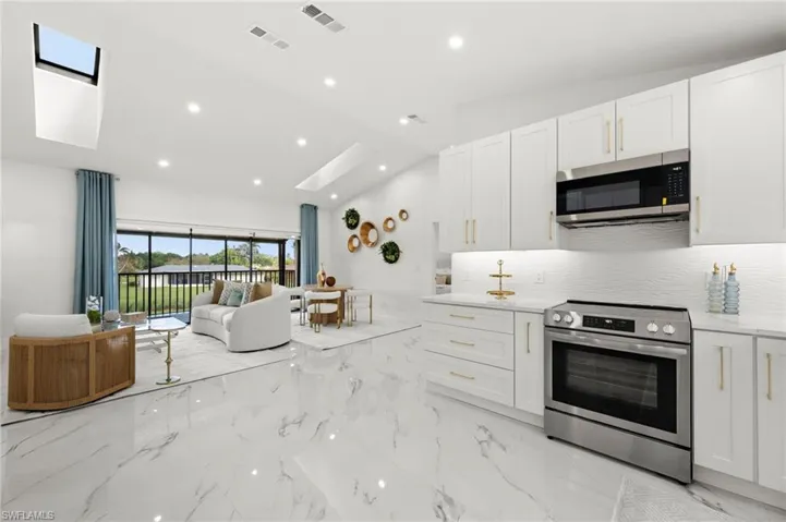 198  Albi  RD, Naples, FL 34112