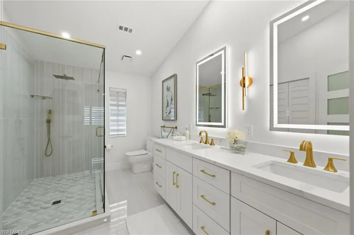 198  Albi  RD, Naples, FL 34112