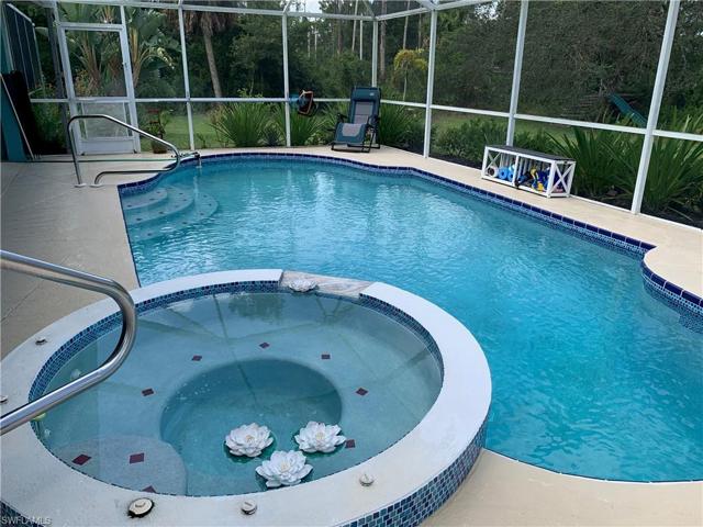 Great 8' spa & 34'x15' newly tiled pool