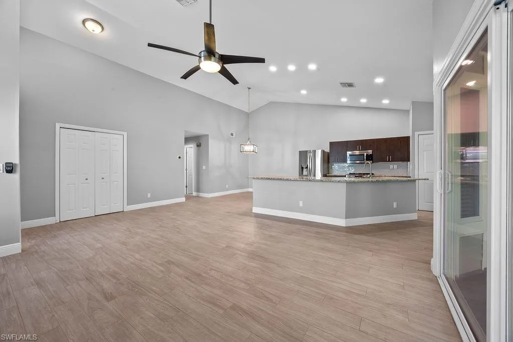 1429 Monarch CIR, Naples, FL 34116,225045783