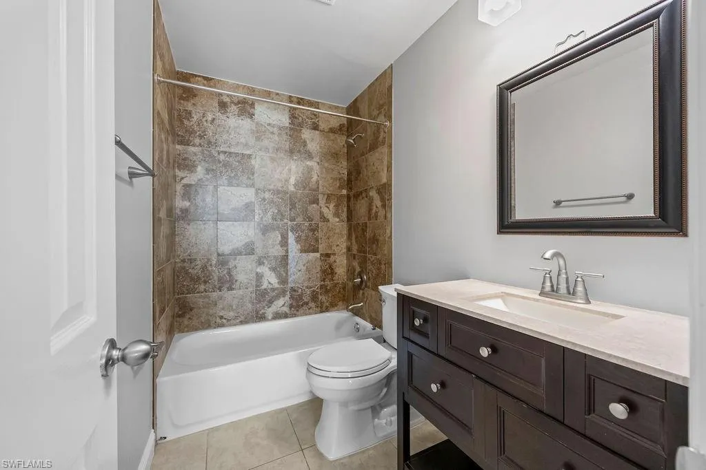 1429 Monarch CIR, Naples, FL 34116,225045783