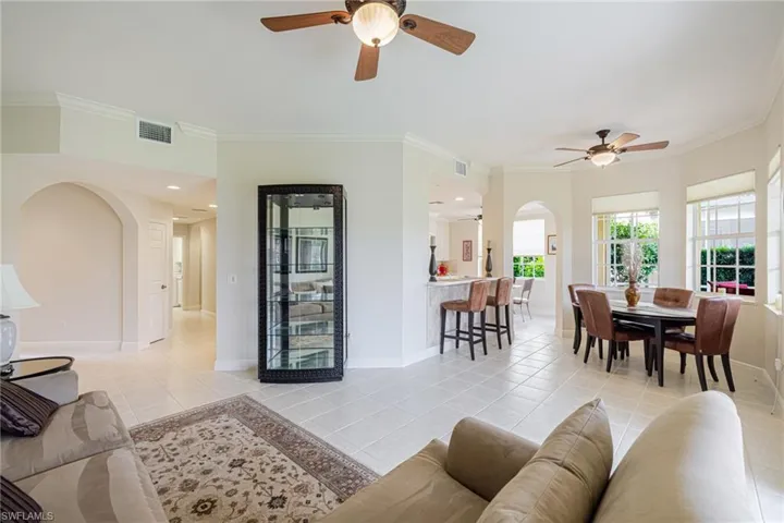 5120 W Hyde Park Ct 101, Fort Myers, Florida 33912