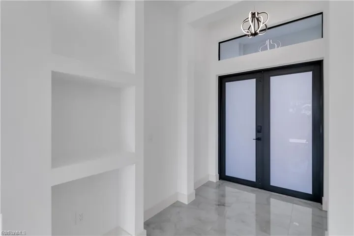 803 Pine Ave, Lehigh Acres, Florida 33972