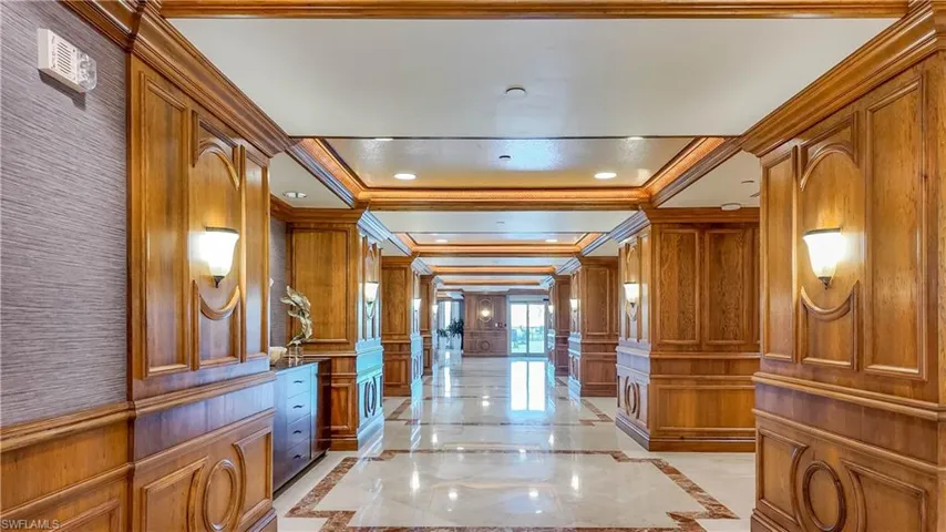 4021 Gulf Shore Blvd N 1804, Naples, Florida 34103