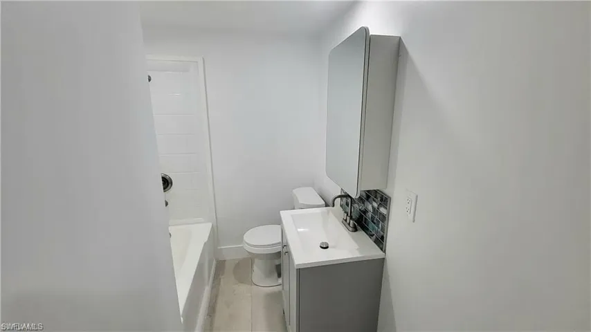 10671 Hampton St, Bonita Springs, Florida 34135