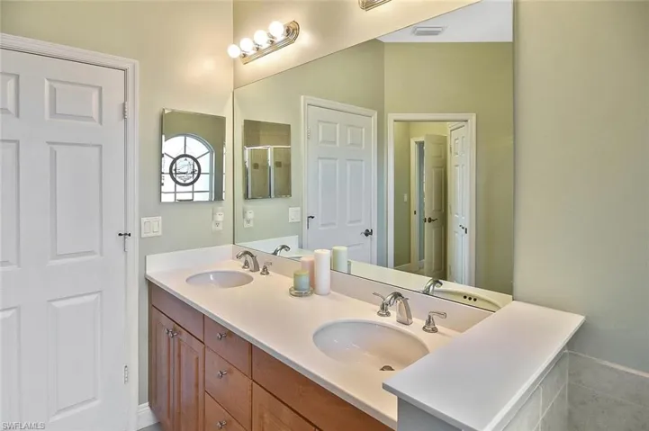5600  Chelsey  LN, Fort Myers, FL 33912